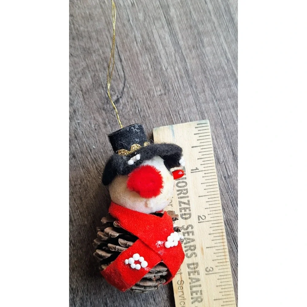 Vintage Pinecone Snowman‎ Christmas Ornament Top hat Ear Muffs